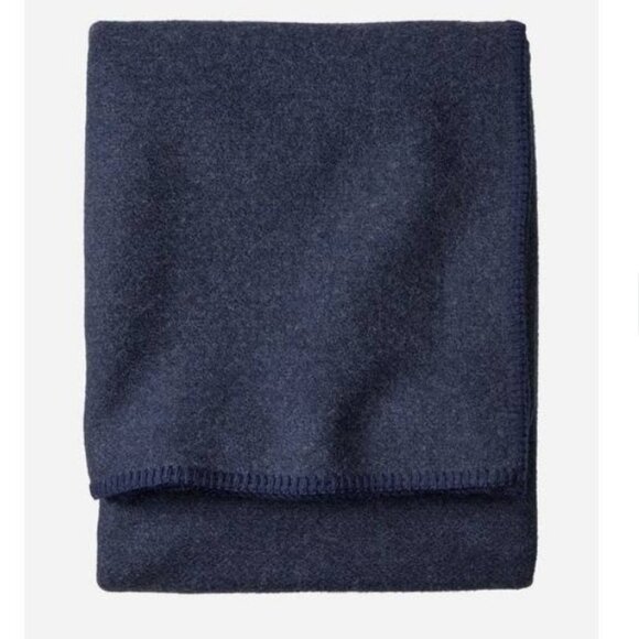 NIP Pendleton Eco-Wise Navy Heather Blanket King 100% Washable Wool USA - Picture 1 of 9